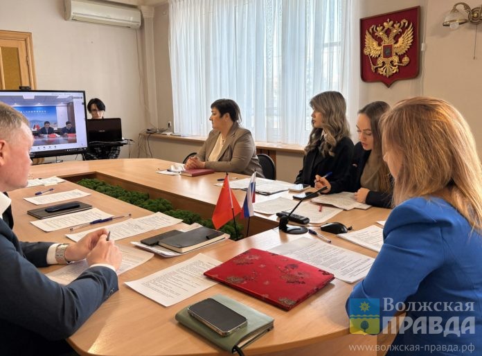 китайская делегация