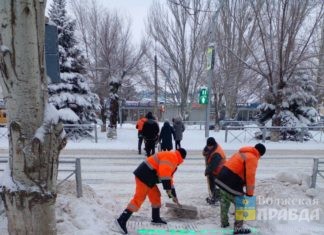 Уборка придомовой территории в Волжском – в ведении управляющих компаний