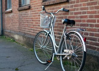 Полиция Волжского задержала воришку велосипедов