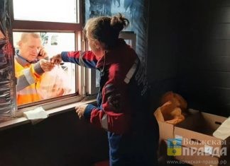 Волонтёры #МЫВМЕСТЕ помогают на переправе в Крыму