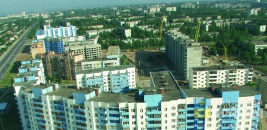 Волжане пишут: о молодых узистах, подъездных ужасах и инсталляции на тротуаре