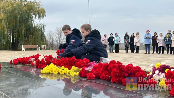 возложение 19 ноября ЕД (2)