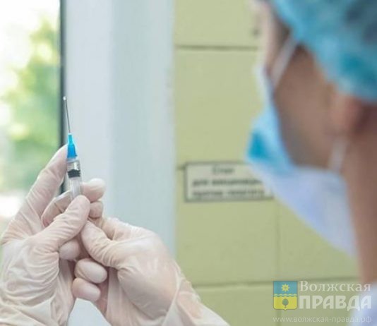 врач