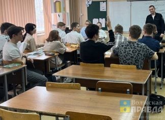 ПДД, СВЭ и СИМ: госавтоинспекторы Волжского активно борются с детским травматизмом