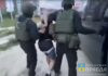 Втащили в машину и требовали денег: лжеполицейские из Волгограда похитили человека